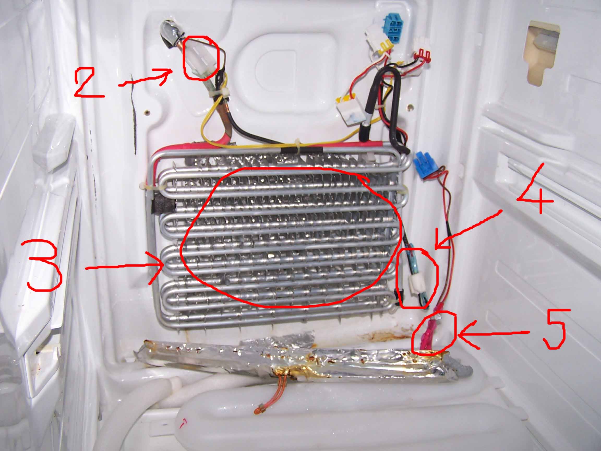 Датчик температуры холодильника индезит. Whirlpool Arc 4110 ТЭН испарителя. Датчик испарителя холодильной камеры бош. Датчик HB-5 оттайки испарителя холодильника Атлант. Испаритель холодильника Daewoo fr-251.