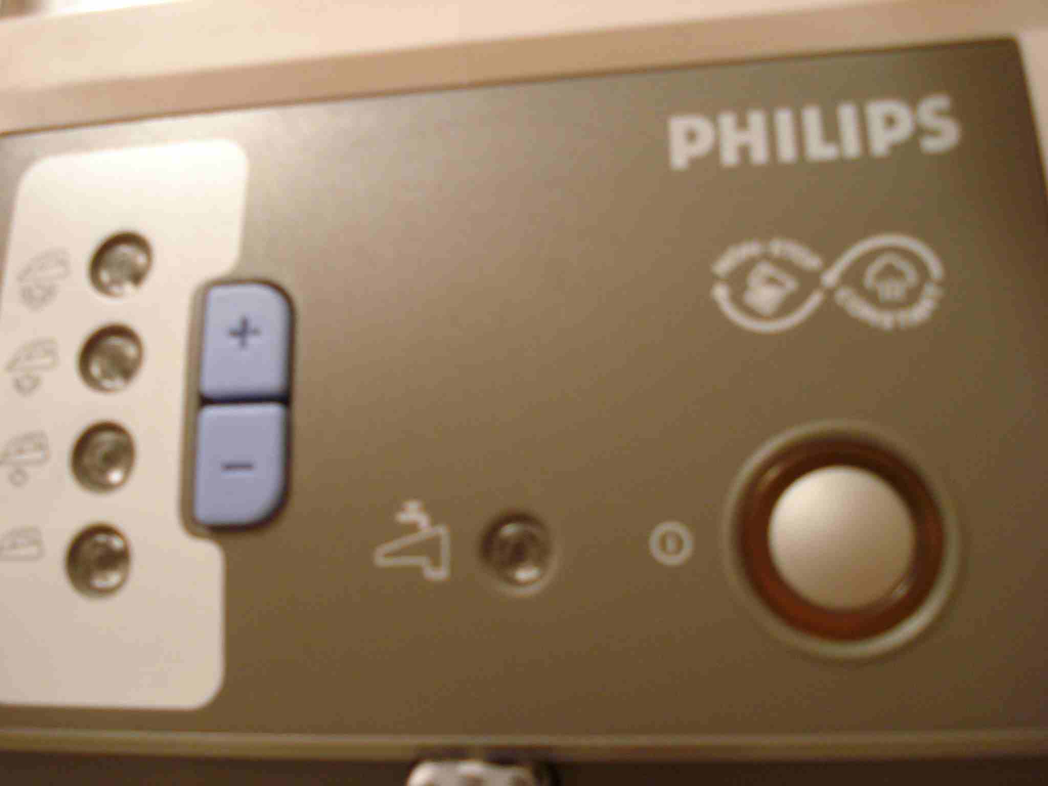 comment-detartrer-mon-central-vapeur-philips